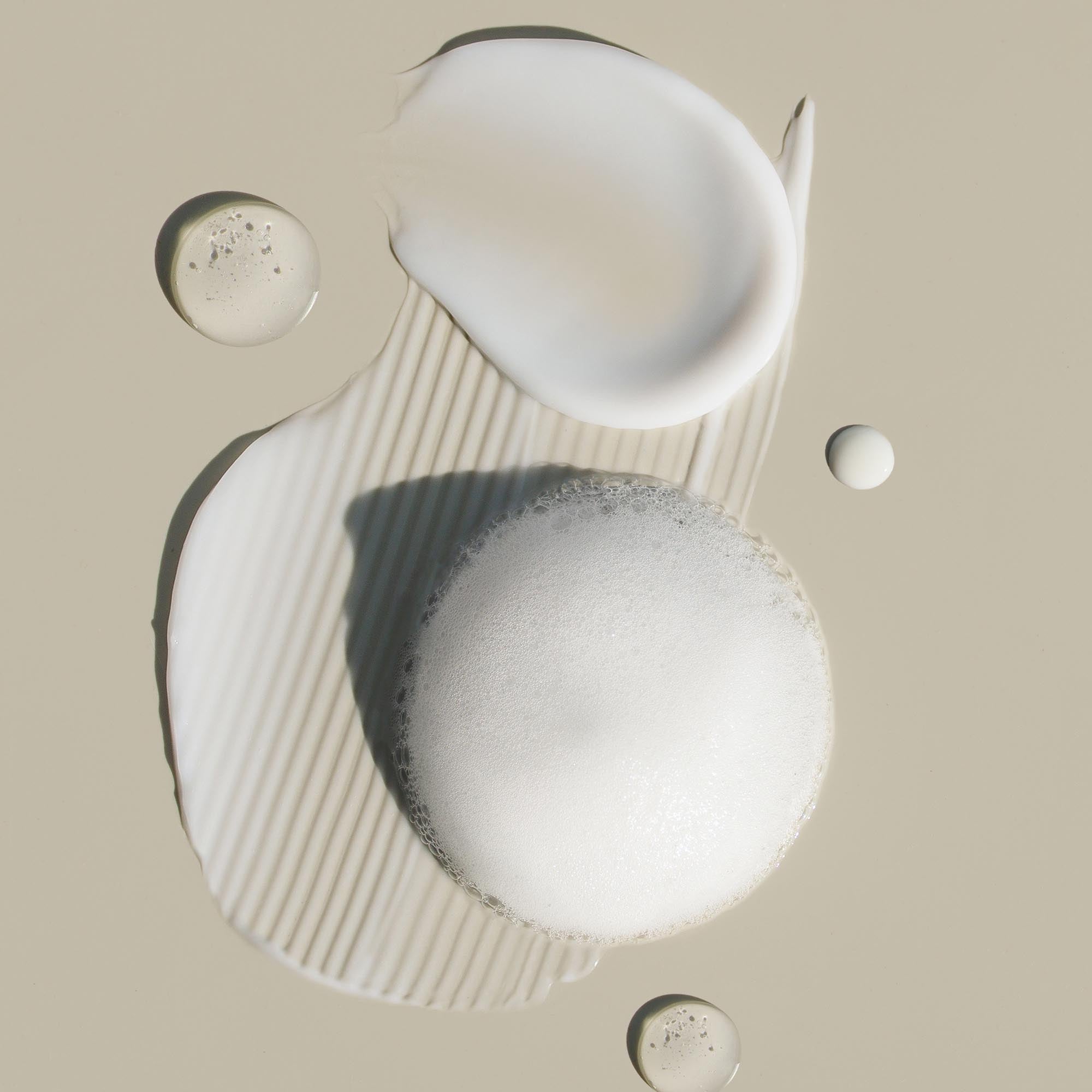 The Correct Order to Layer Skincare: A Professional's Step-by-Step Guide hero image